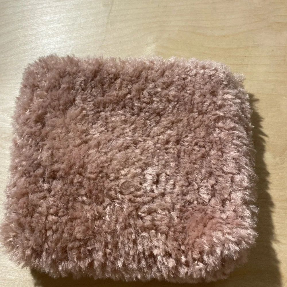Mix It French Fawn Faux Fur Make Up Bag (IY)